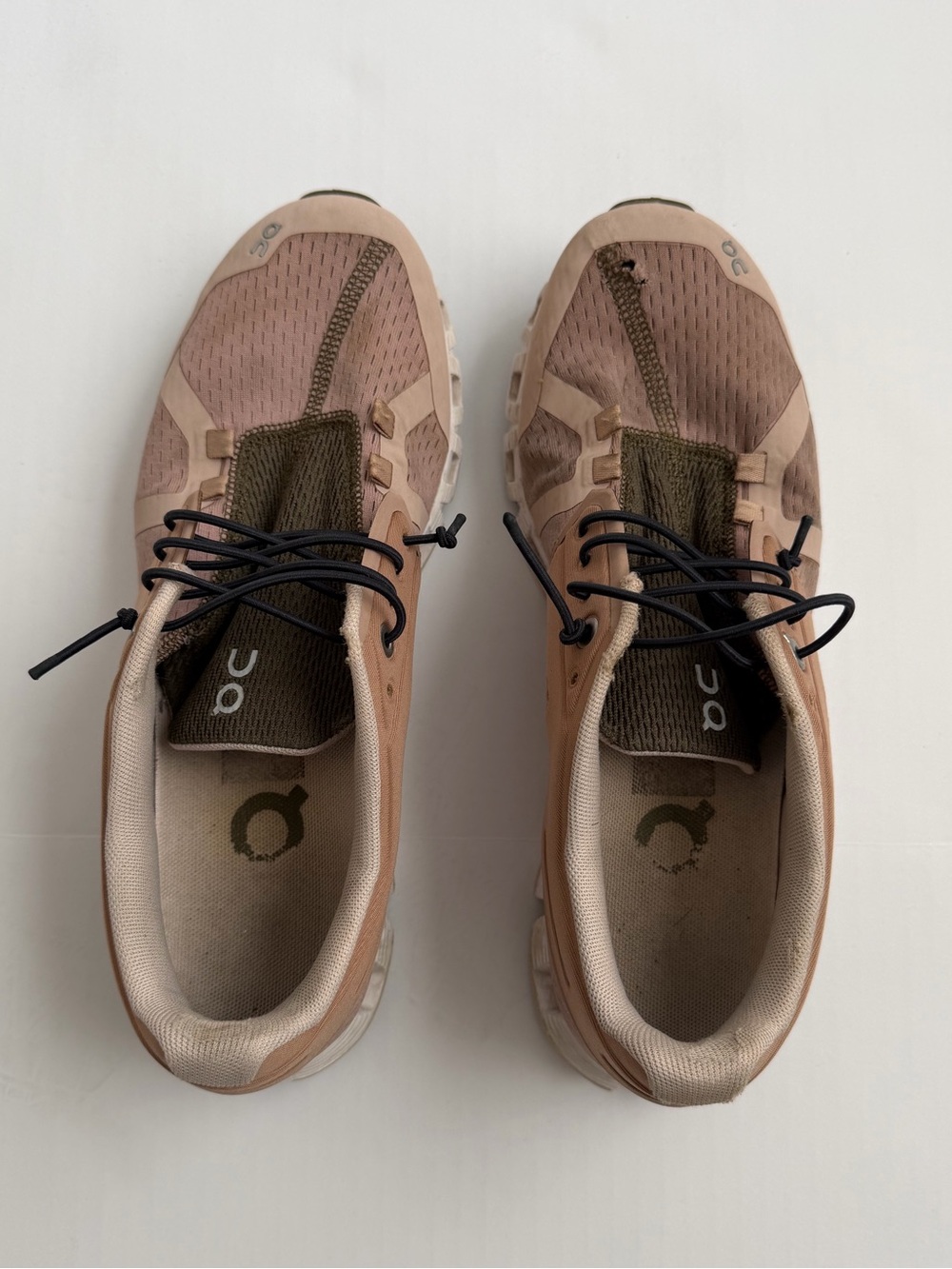 On Running Cloud X Sneakers Women’s Size 9 Beige Taupe Athletic Running Shoes